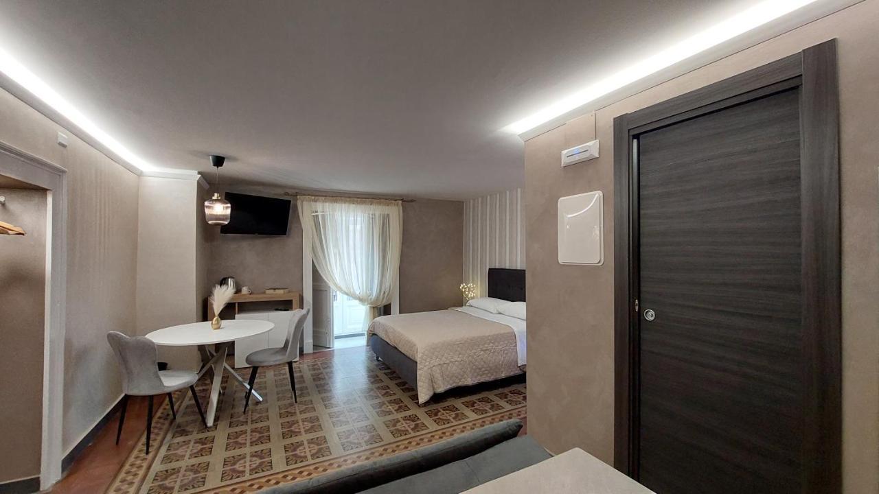 I 3 Principi, Garibaldi Suites Catánia Buitenkant foto
